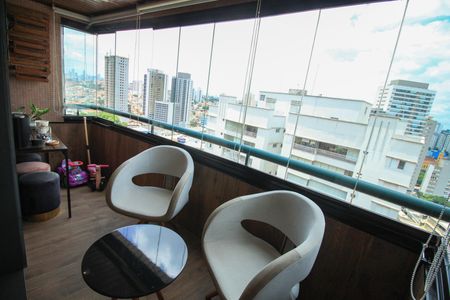 Apartamento à venda com 96m², 3 quartos e 2 vagas