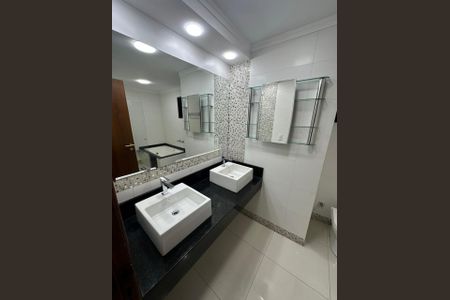 Apartamento para alugar com 90m², 2 quartos e 1 vagaBanheiro 1 