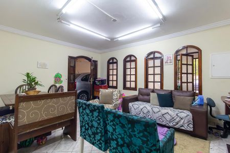 Sala de casa à venda com 2 quartos, 192m² em Vila Carrão, São Paulo