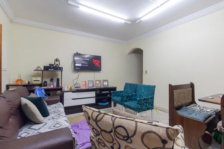 Casa à venda com 192m², 2 quartos e 1 vagaSala