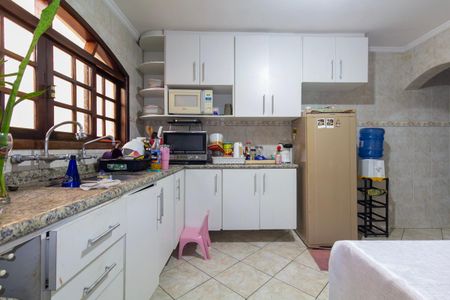 Casa à venda com 192m², 2 quartos e 1 vagaCozinha