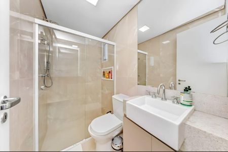 Apartamento à venda com 128m², 3 quartos e 2 vagasFoto 02