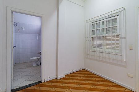 Casa à venda com 140m², 3 quartos e 2 vagasQuarto de serviço