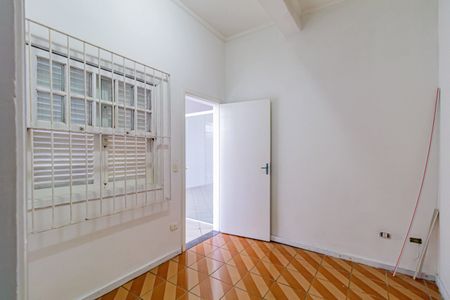 Casa à venda com 140m², 3 quartos e 2 vagasQuarto de serviço