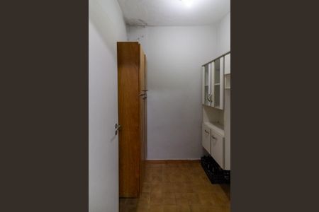 Apartamento à venda com 78m², 2 quartos e 2 vagas Apartamento à venda com 78m², 2 quartos e 2 vagasCozinha - Despensa