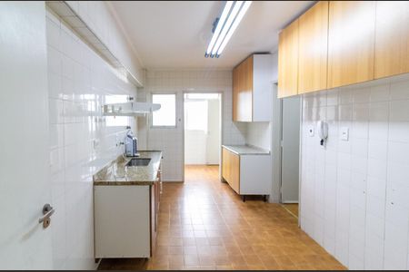 Apartamento à venda com 78m², 2 quartos e 2 vagas Apartamento à venda com 78m², 2 quartos e 2 vagasCozinha