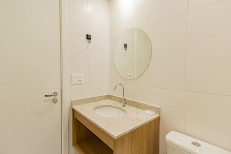 Banheiro de kitnet/studio para alugar com 1 quarto, 27m² em Brooklin, São Paulo