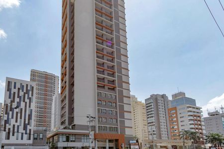 Studio para alugar com 27m², 1 quarto e sem vaga Studio para alugar com 27m², 1 quarto e sem vagaFachada