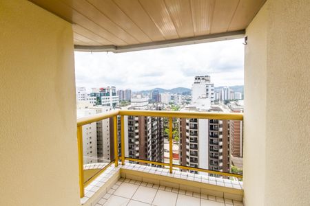 Apartamento à venda com 107m², 3 quartos e 2 vagas Apartamento à venda com 107m², 3 quartos e 2 vagasVista da Suíte