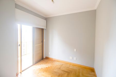 Apartamento à venda com 107m², 3 quartos e 2 vagas Apartamento à venda com 107m², 3 quartos e 2 vagasQuarto 2