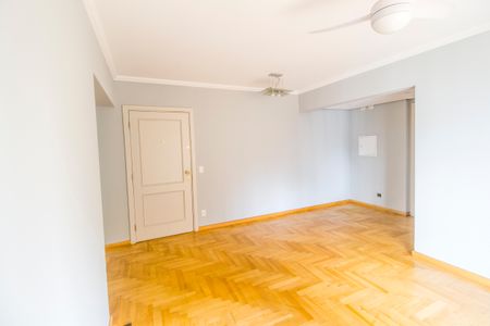 Apartamento à venda com 107m², 3 quartos e 2 vagas Apartamento à venda com 107m², 3 quartos e 2 vagasSala