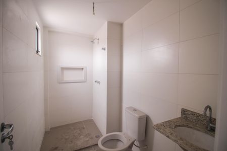 Apartamento para alugar com 163m², 3 quartos e 1 vaga Apartamento para alugar com 163m², 3 quartos e 1 vagaBanheiro da Área Gourmet