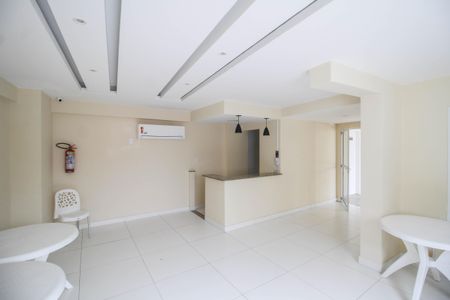 Apartamento para alugar com 163m², 3 quartos e 1 vaga Apartamento para alugar com 163m², 3 quartos e 1 vagaÁrea comum - Salão de festas