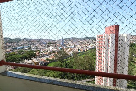 Apartamento à venda com 2 quartos, 54m² em Jardim do Estádio, Santo André
