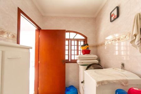 Casa à venda com 300m², 3 quartos e 4 vagasÁrea de Serviço