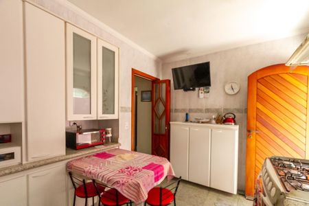 Casa à venda com 300m², 3 quartos e 4 vagasCozinha