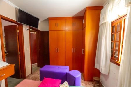 Casa à venda com 300m², 3 quartos e 4 vagasSuíte