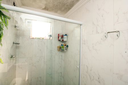 Apartamento para alugar com 58m², 2 quartos e 2 vagasBanheiro