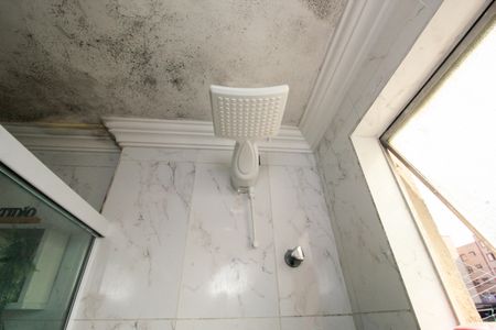 Apartamento para alugar com 58m², 2 quartos e 2 vagasBanheiro