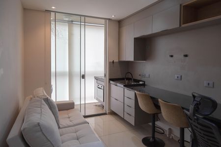Apartamento para alugar com 38m², 1 quarto e 1 vagaSala / Cozinha