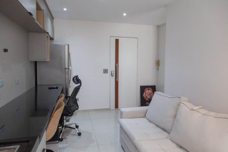 Apartamento para alugar com 38m², 1 quarto e 1 vagaSala / Cozinha