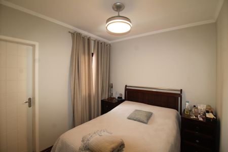 Apartamento à venda com 78m², 3 quartos e 2 vagasQuarto 2