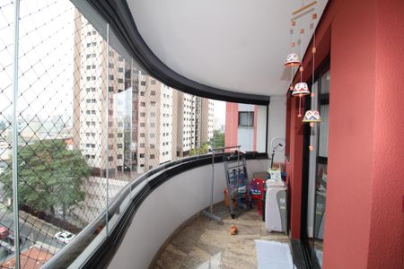 Apartamento à venda com 78m², 3 quartos e 2 vagasSala / Cozinha - Varanda