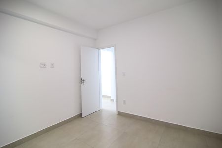 Apartamento para alugar com 75m², 2 quartos e 2 vagasSuite