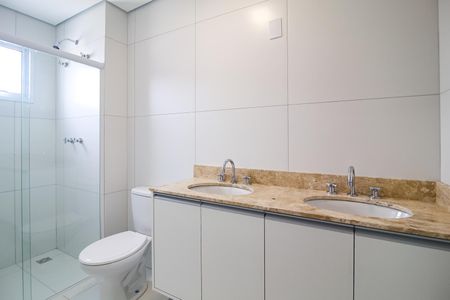 Apartamento para alugar com 75m², 2 quartos e 2 vagasBanheiro da Suíte