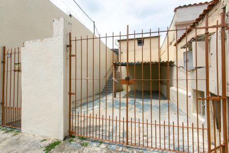 Casa para alugar com 150m², 2 quartos e 2 vagasFachada 