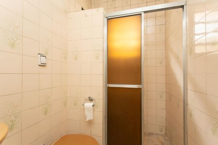 Casa para alugar com 150m², 2 quartos e 2 vagasBanheiro 