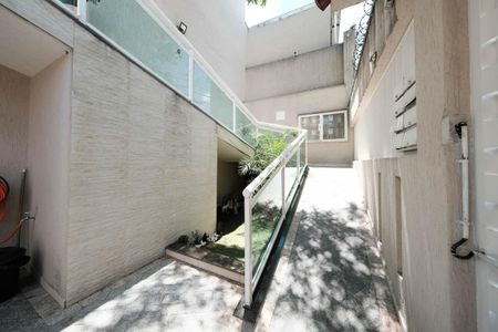 Casa de condomínio à venda com 74m², 2 quartos e 2 vagasÁrea comum