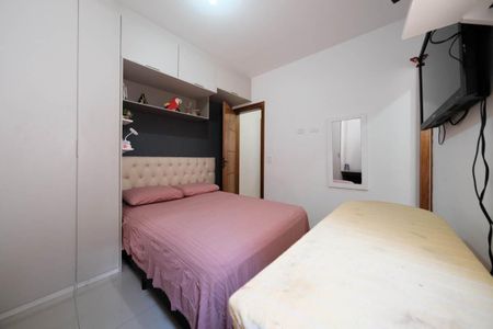 Casa de condomínio à venda com 74m², 2 quartos e 2 vagasSuíte 2