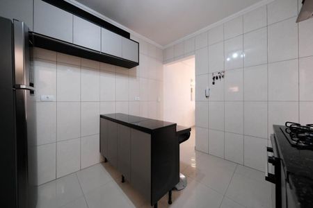 Casa de condomínio à venda com 74m², 2 quartos e 2 vagasCozinha e Área de Serviço