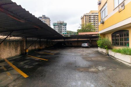 Apartamento à venda com 74m², 2 quartos e 1 vagaÁrea comum