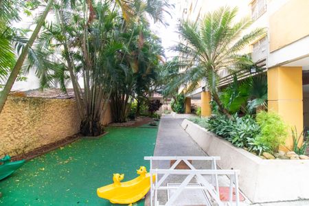 Apartamento à venda com 74m², 2 quartos e 1 vagaÁrea comum