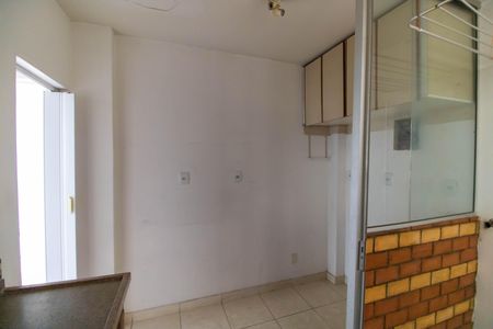 Apartamento à venda com 74m², 2 quartos e 1 vagaCozinha e Área de Serviço