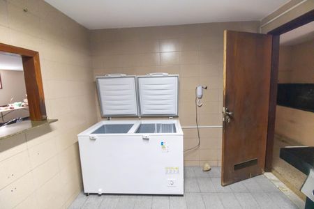 Apartamento à venda com 74m², 2 quartos e 1 vagaÁrea comum