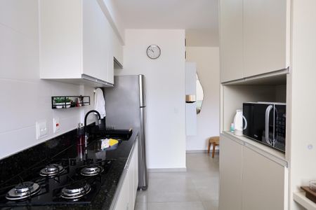 Apartamento à venda com 75m², 3 quartos e 2 vagasCozinha e Área de Serviço