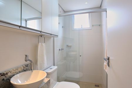 Apartamento à venda com 75m², 3 quartos e 2 vagasBanheiro