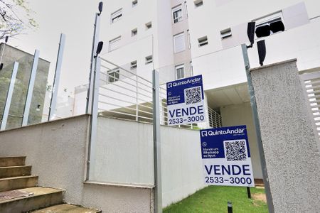 Apartamento à venda com 75m², 3 quartos e 2 vagasFachada com Plaquinha