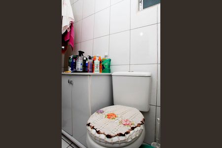 Banheiro de apartamento à venda com 1 quarto, 54m² em Centro Histórico, Porto Alegre