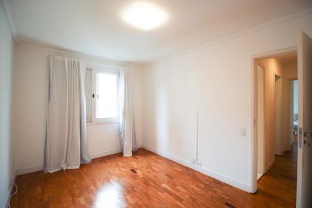 Apartamento à venda com 88m², 2 quartos e 2 vagasSuíte 