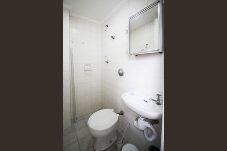 Apartamento à venda com 88m², 2 quartos e 2 vagasBanheiro de serviço