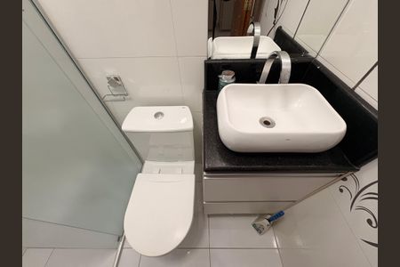 Apartamento para alugar com 54m², 2 quartos e 1 vagaBanheiro da Suíte