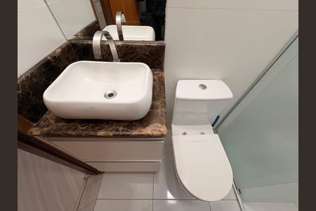 Apartamento para alugar com 54m², 2 quartos e 1 vagaBanheiro