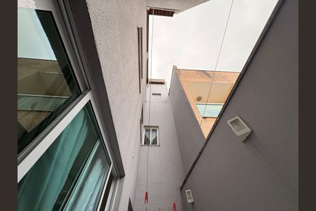 Apartamento para alugar com 54m², 2 quartos e 1 vagaÁrea de Serviço / área privativa 