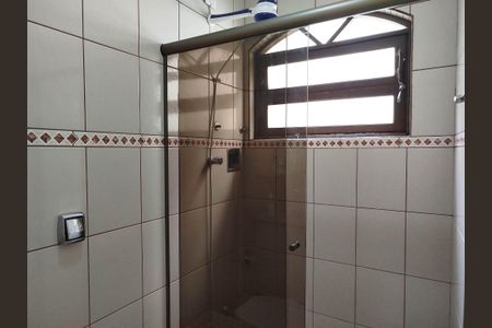 Casa à venda com 132m², 3 quartos e 3 vagas