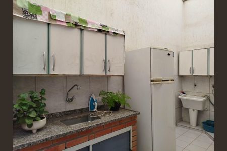 Casa à venda com 132m², 3 quartos e 3 vagas