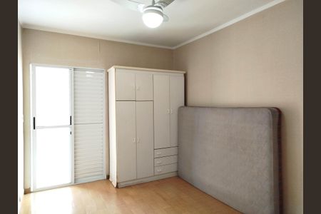 Casa à venda com 132m², 3 quartos e 3 vagas